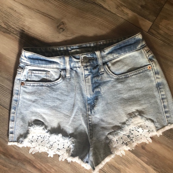 Bundle 3/$15 - Wild Fable High-Waisted Jean Shorts - Picture 1 of 7